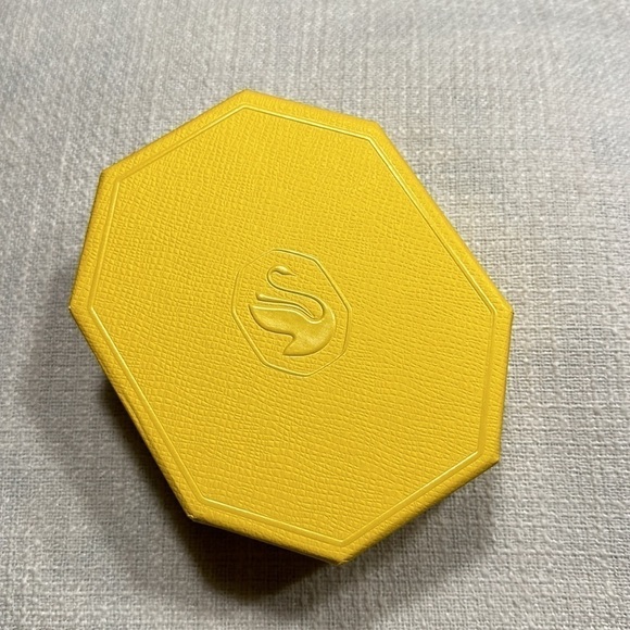 Swarovski Una Pendant Silver Color - Picture 6 of 10